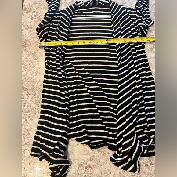 Women’s AB Studio Stripe Cardigan Small - Picture 5 of 7